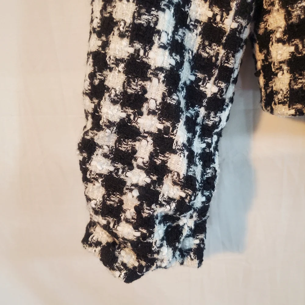 ZARA Women's Medium Checkered Tweed Cropped Blazer - Picture 3 of 6